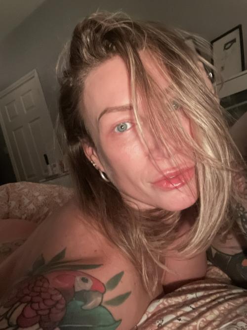 kristindehart's snapchat photo - boobs, pussy, anal