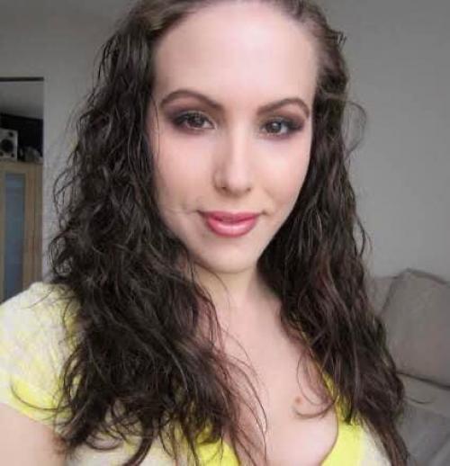 Am available for sex outcall and incall service