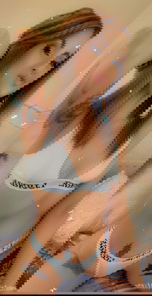 DM me on Snap &gt;&gt; elliefoxnxx