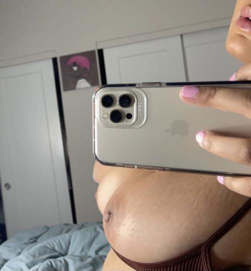 You like to see more of this dm and subscribe it all fun 🤩 snap @pagie_jennings1