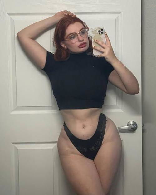 I'm mobley 23y/O I offer incall and outcall services including carmeet Ask for my availability