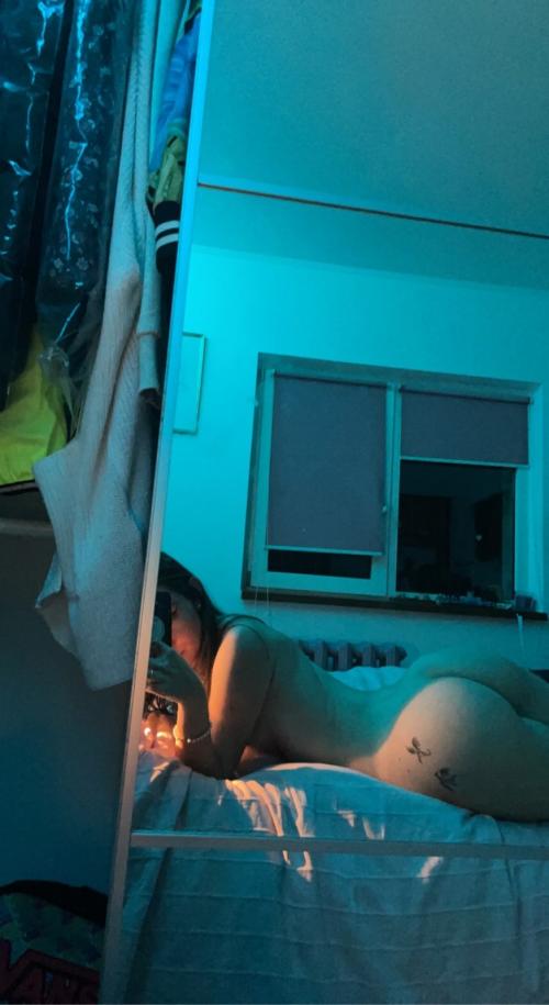 lexibella's snapchat photo - fingering, dirty, anal