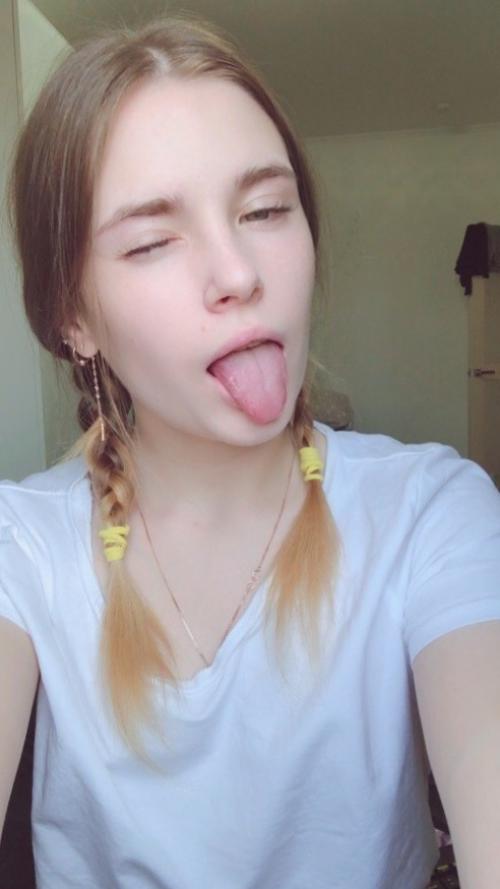 add snap for sexting with live video username sexy.lamiya23