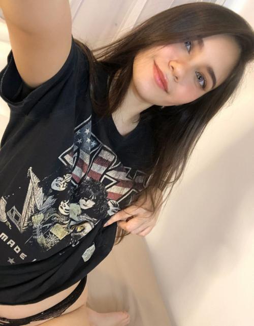 Add me for premium sexting snap username blexi.b