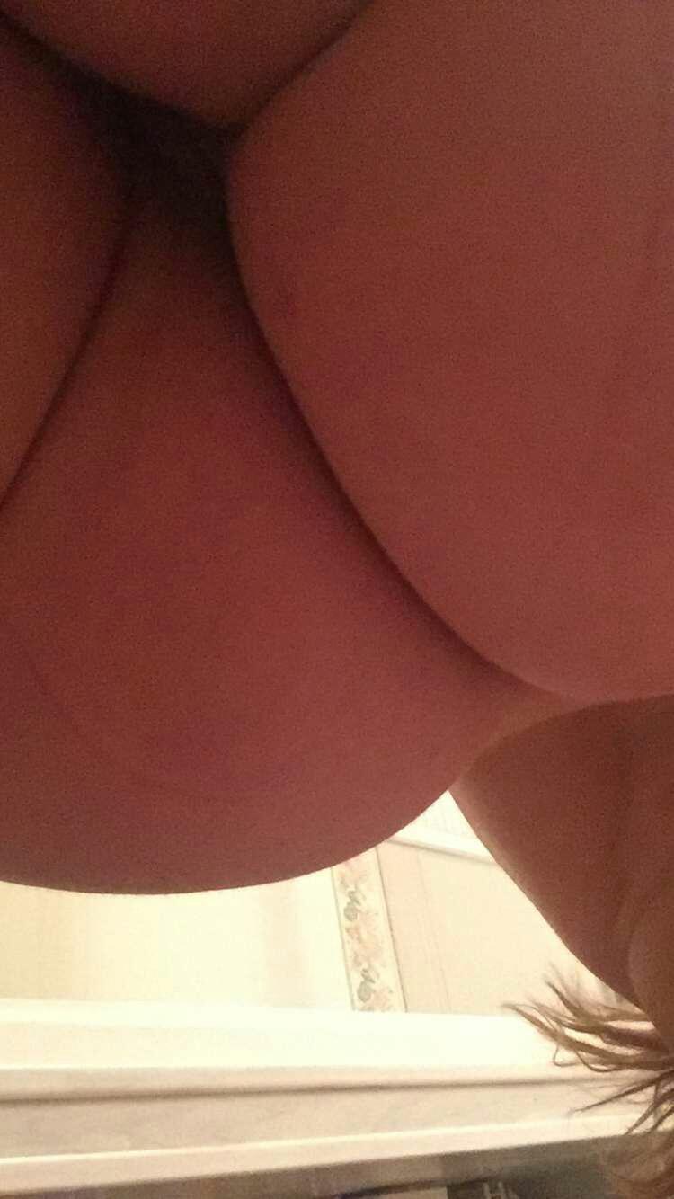 erma22's snapchat photo - fingering, horny, sexy