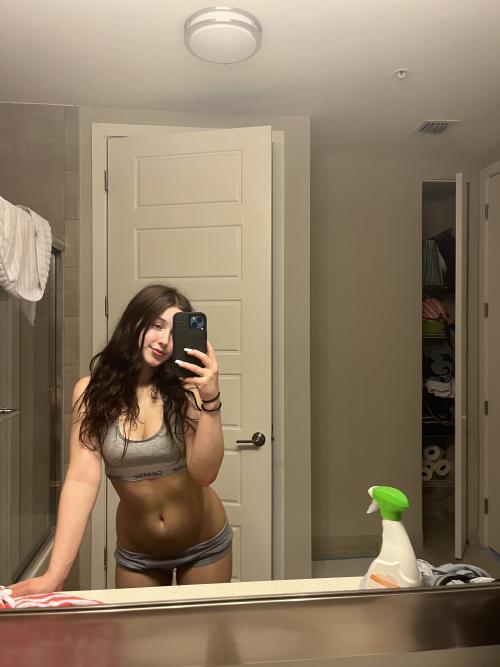 I am looking for fun available. KIK- mariya_rose1 WhatsApp- +1 (934) 263-1892 or telegram @ ariana7627