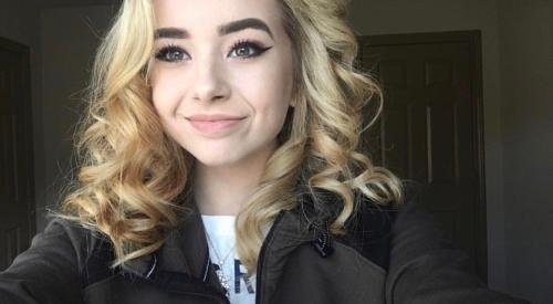 Looking for fwb fun and hookup add me on snap- evahallr