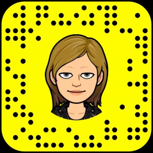 lisalaray497's snapchat photo - fingering, pussy, sexy