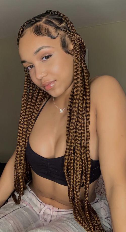 Available for hookup  Snapchat:@monalisar1282