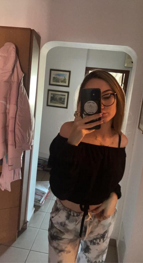 Hey😘 im available meetup and i sell my personal special sex video 💋 add me real person my snap 🥰 annamiah2021166
