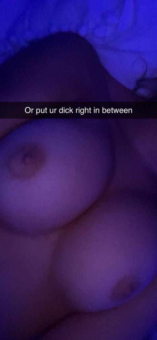 Am available for sexting, nude pics, FaceTime, masturbating videos and hookup… text me on Snapchat @ breckie_hill123
