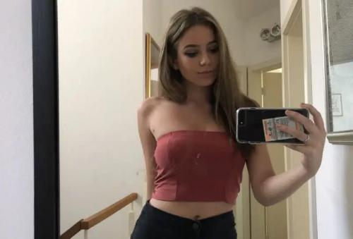 Do you like me babe♥️I want a live video sex partner♥