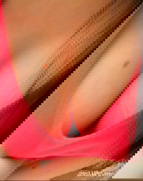 I am very horney
