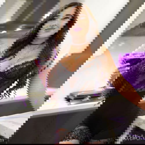 billylily21