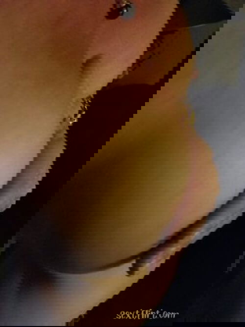 I'm so hornny please add me snap