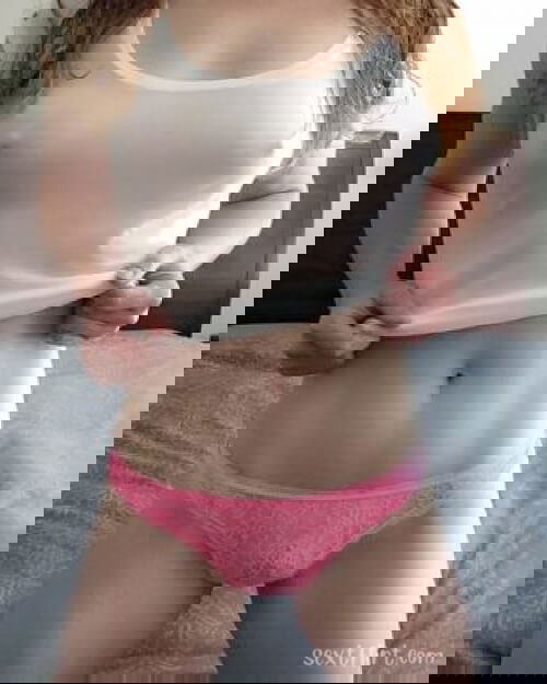 I'm hornny sexy girl please add me snap