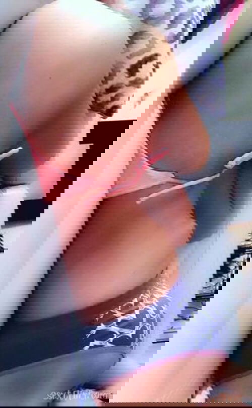 I'm so horny please add me snaps