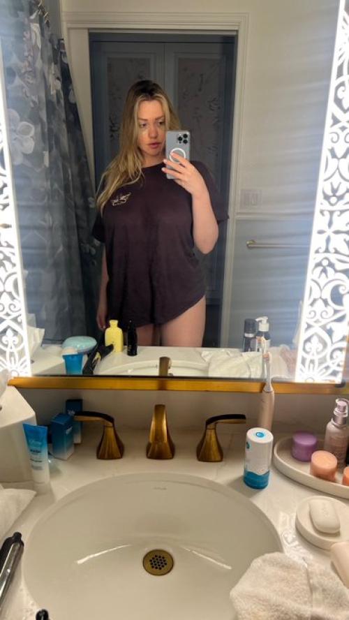 Am down for sexting and hookup on snap anderson24582
