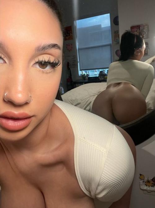 princess's snapchat photo - nude, horny, pussy
