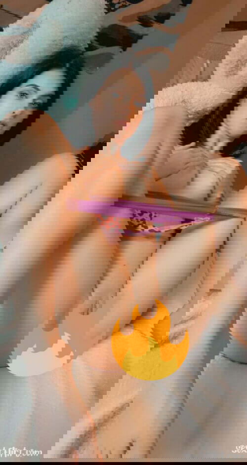 Add my snap id @lilykelly7485