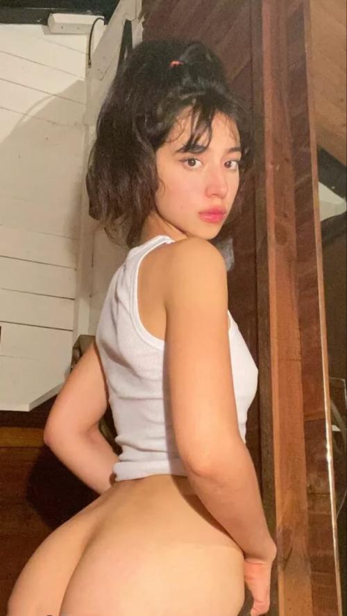 F 21 Looking for someone to play with me