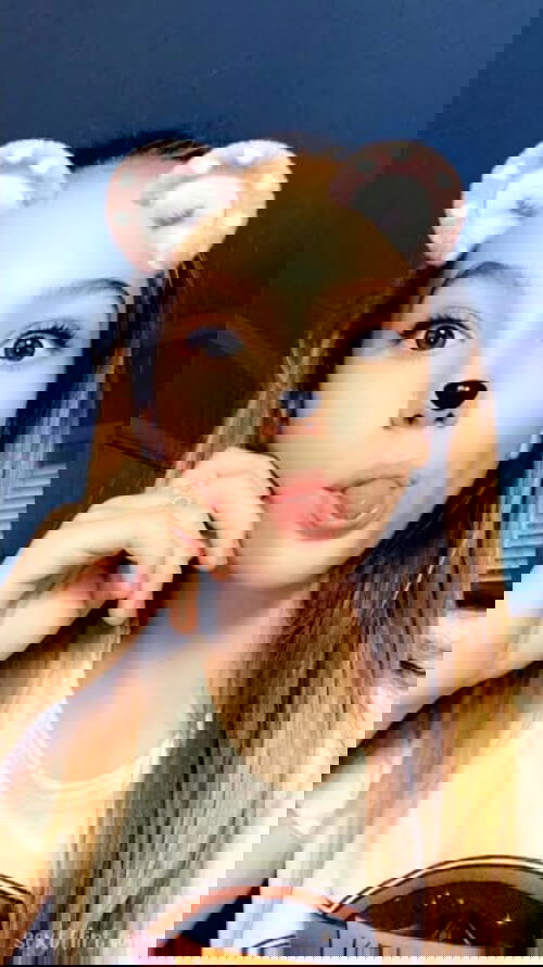 Add my Snapchat ID : paisley_lam20