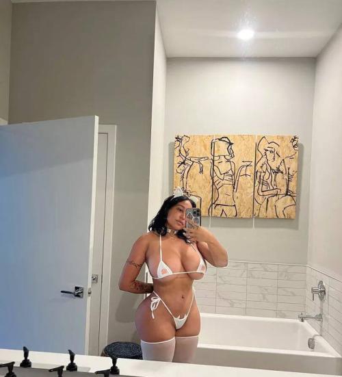 biancajohnson2's snapchat photo - nude, horny, xxx