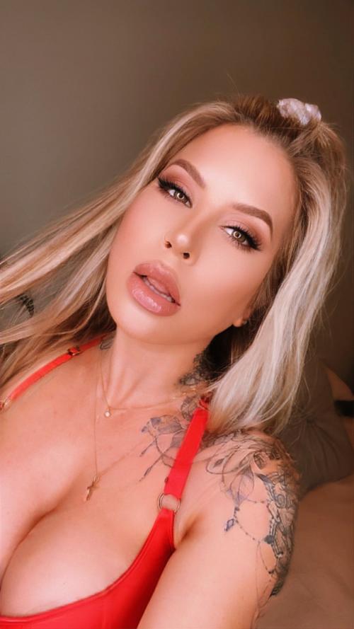 I’m available for fun both incall and outcall service.. hit me up on my snap @ b_white5284