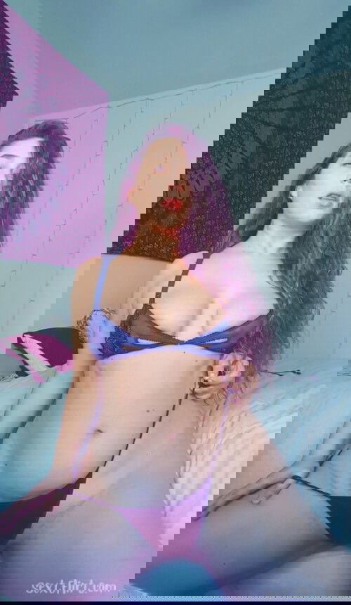 wanna sext add my snap: elvinrose5