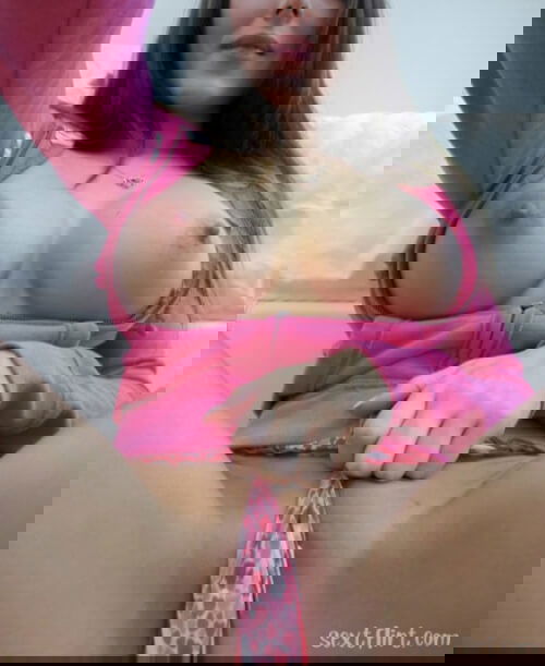Wanna sext with cum together 