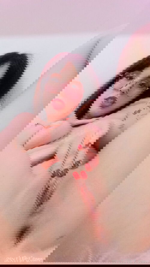 I'm ready add my snap@siennawhite5202