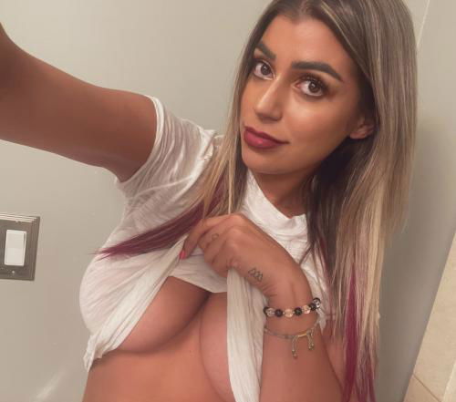 I'm available for hookup. I'm available for both incall and outcall hookup @ sweethgabbbyy