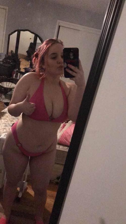 I’m down for nude trade hit me up on snap @leoura_williams