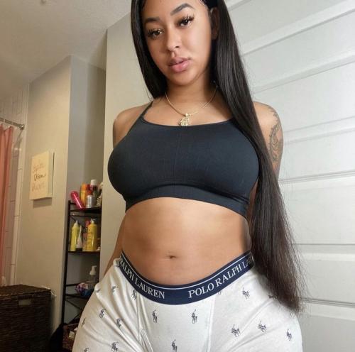 Am available for fun add me up on snap  then put your snap username for there daisy sandraland or text me +12147955623