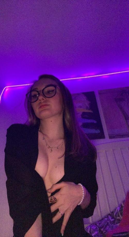 michellsmith's snapchat photo - nude, sex, sexy