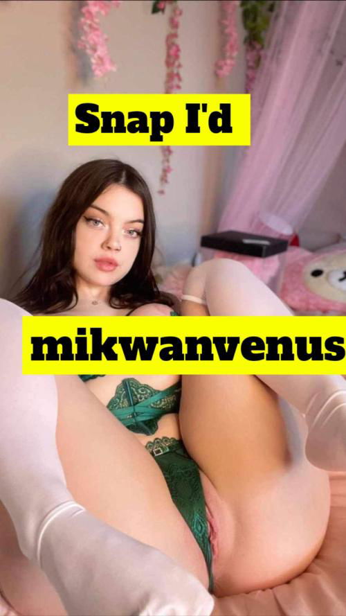 I'm down for🔥nudes videos or cam sex or video call or anything do if you interested hit on my personal Snapchat🫰mikwanvenus