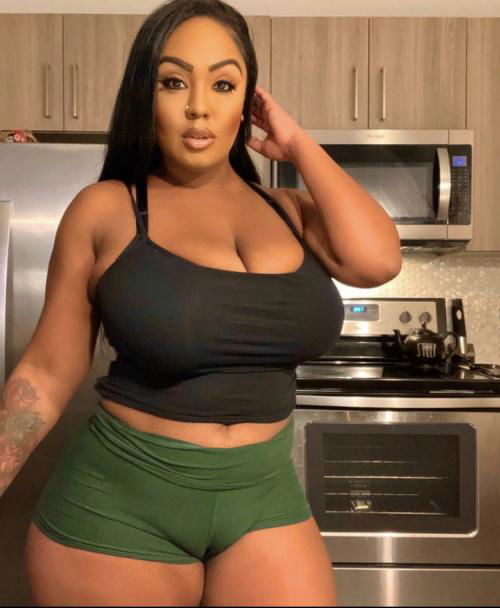 I’m available for fun 🤩 and female escort 🥵💦🍆.Snapchat: meerah3482