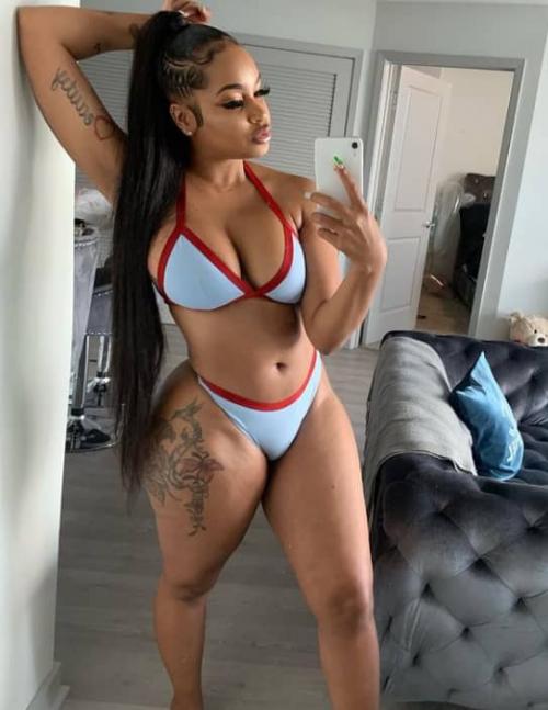 I'm down for hookup serious guys only my hangout email is : beckyvivian8821@gmail.com text me I'm available