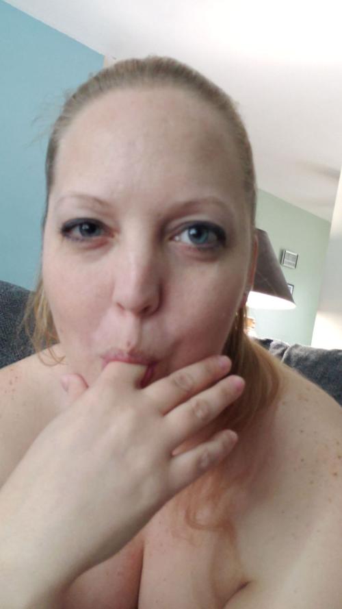 Text me am available