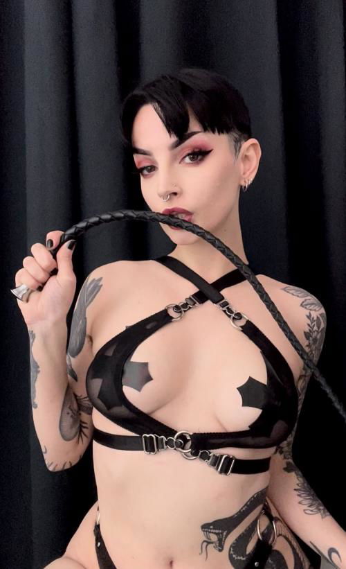 Let me humiliate and degrade you