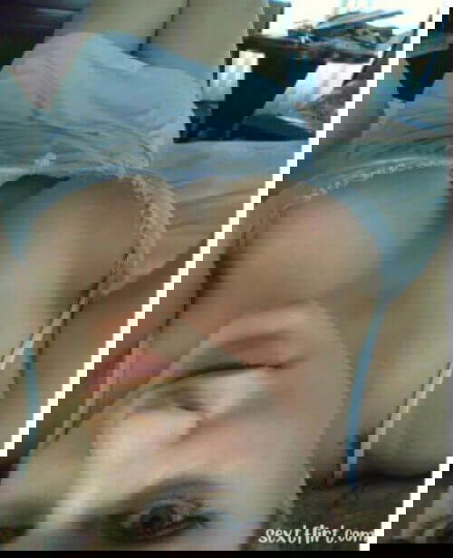 I'm very horne gril