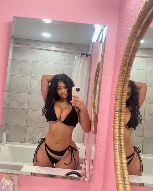 Am available for hook up and live contents