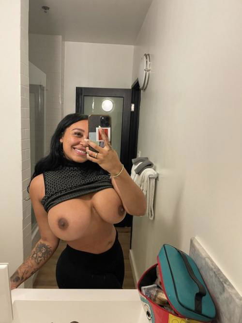 I'm down for hookup text my Snapchat r_marystable