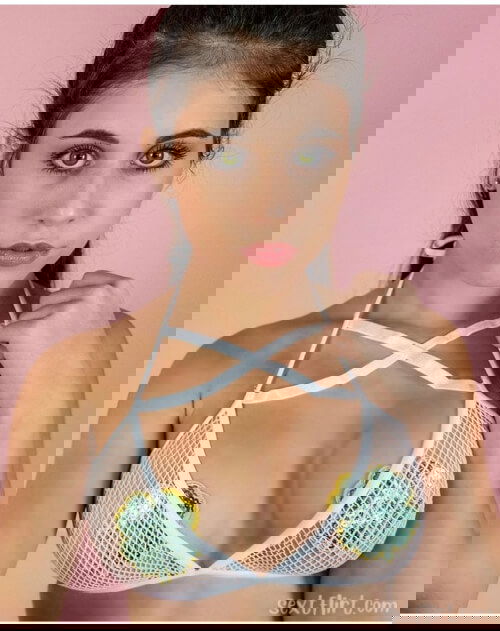 I'm very horne gril babe
