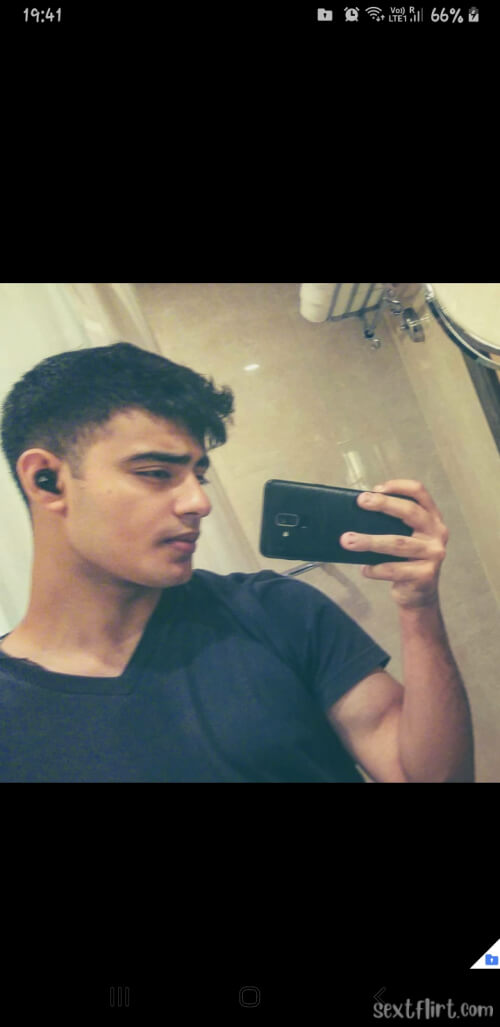 sleepy22's snapchat photo - horny, xxx, nsfw