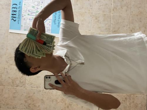 acesolo2's snapchat photo - milf, horny, pussy