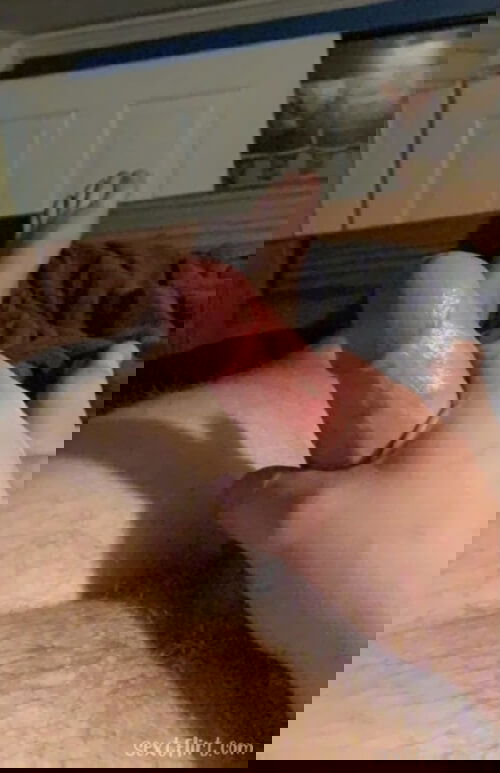Looking for real girl to help me cum!