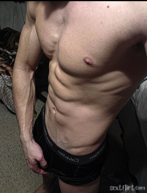 bigyounghung16's snapchat photo - nude, horny, nsfw