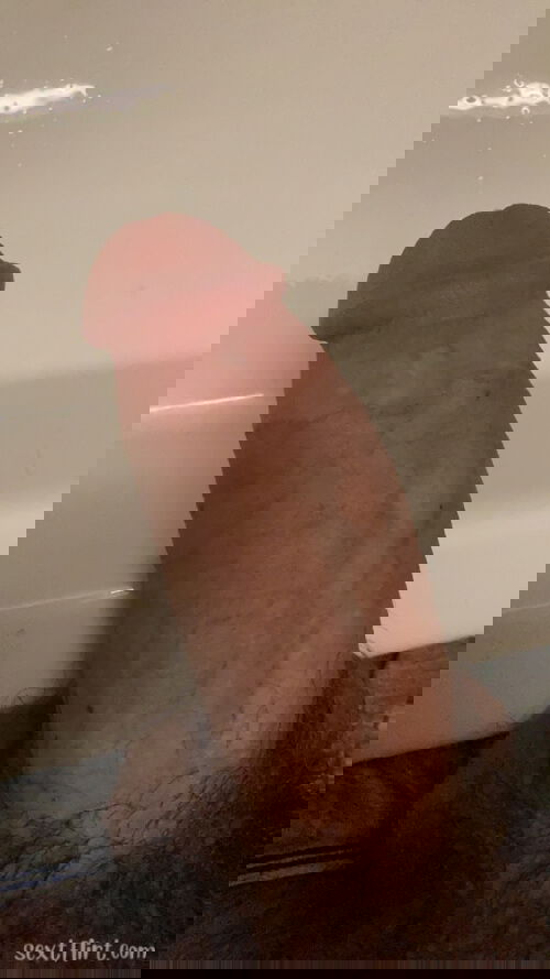 Horny boy here dm me !