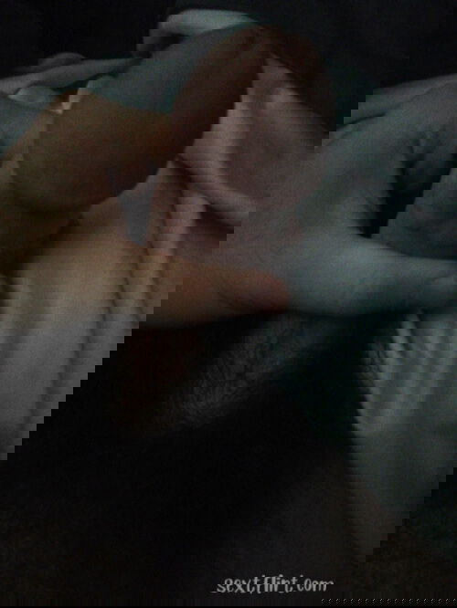 M 15 looking for girls
